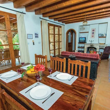 Beautiful In Paphos With 3 Bedrooms, Outdoor Swimming Pool And Swimming Pool